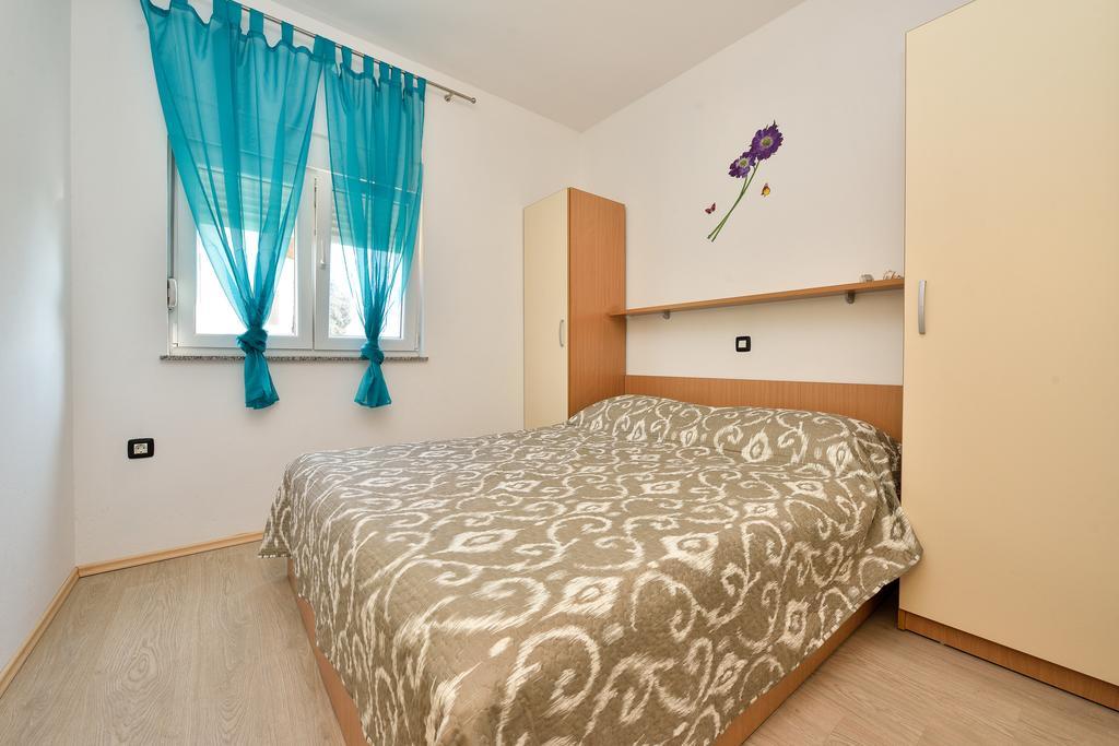 Apartments Nika & Karla Bibinje Luaran gambar