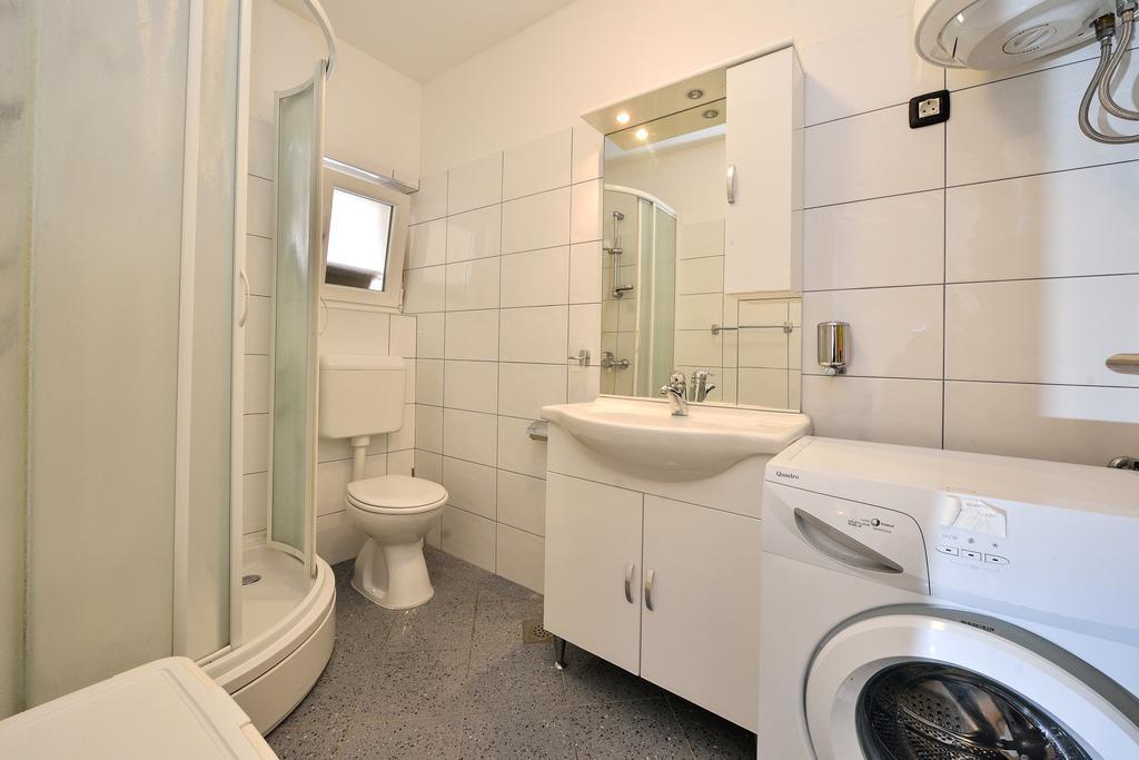 Apartments Nika & Karla Bibinje Luaran gambar
