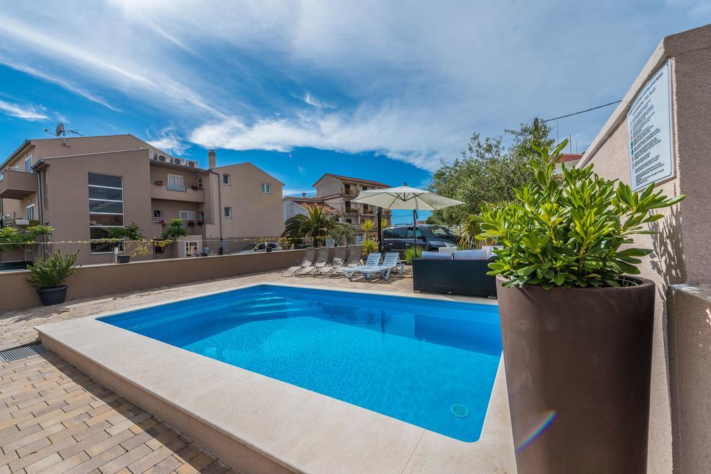 Apartments Nika & Karla Bibinje Luaran gambar